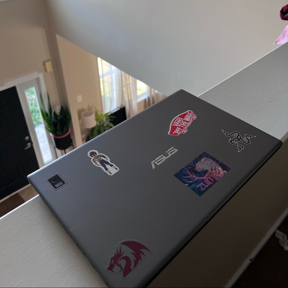 Asus Vivobook 15